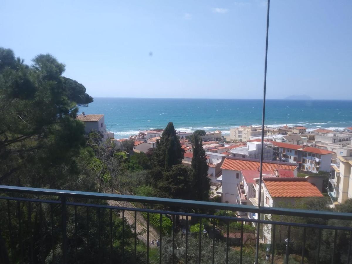 Apartmán Casa Del Sole Sperlonga Exteriér fotografie